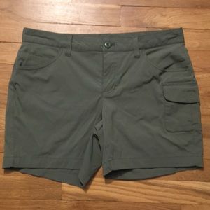 Eddie Bauer olive green shorts size 8